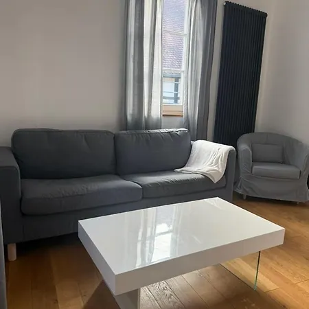 Rosenbalkon 公寓 *